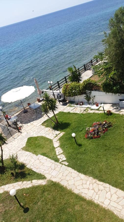 Kyana Big Blue Apartments Агия Параскеви Екстериор снимка