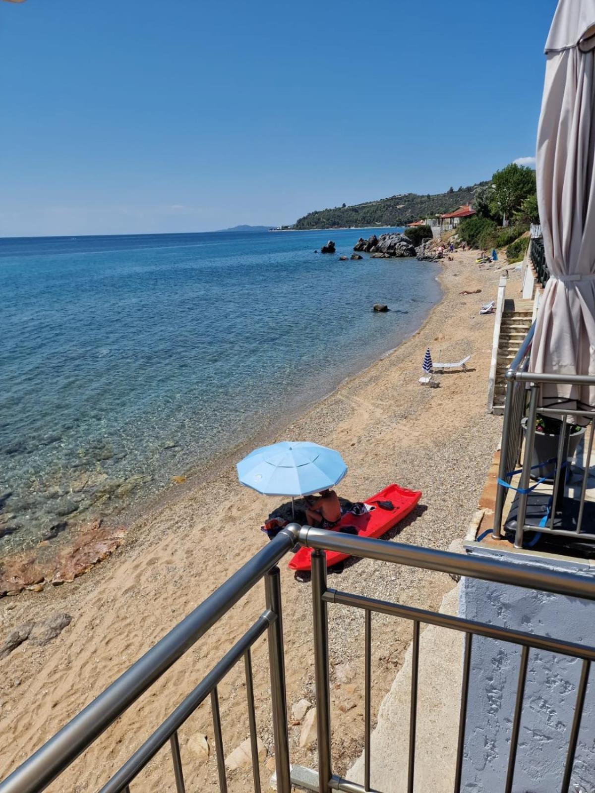 Kyana Big Blue Apartments Агия Параскеви Екстериор снимка