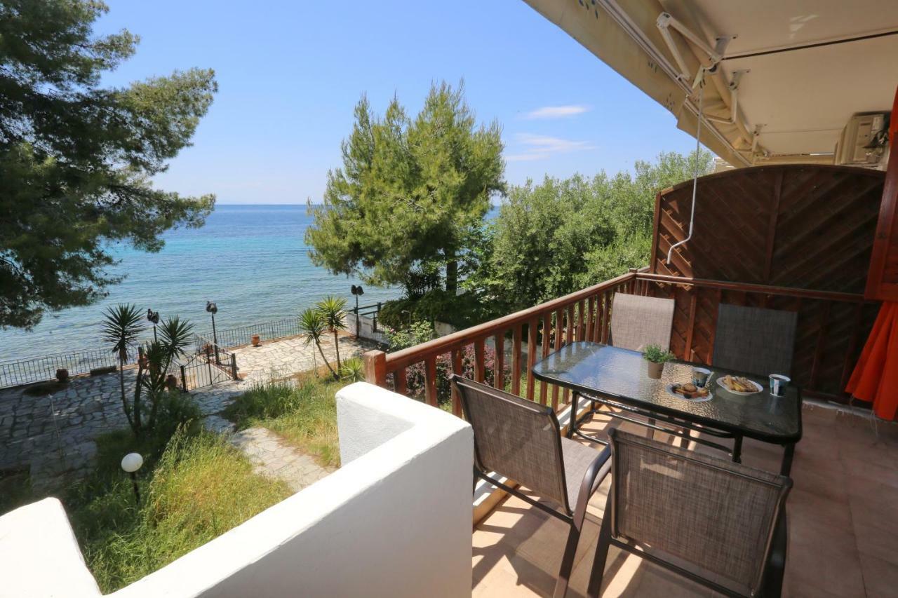 Kyana Big Blue Apartments Агия Параскеви Екстериор снимка